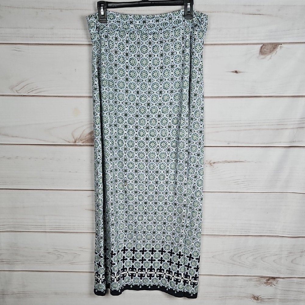 Max Studio Green And Blue Geometric Pattern Maxi Skirt - Size Large - Picture 2 of 10